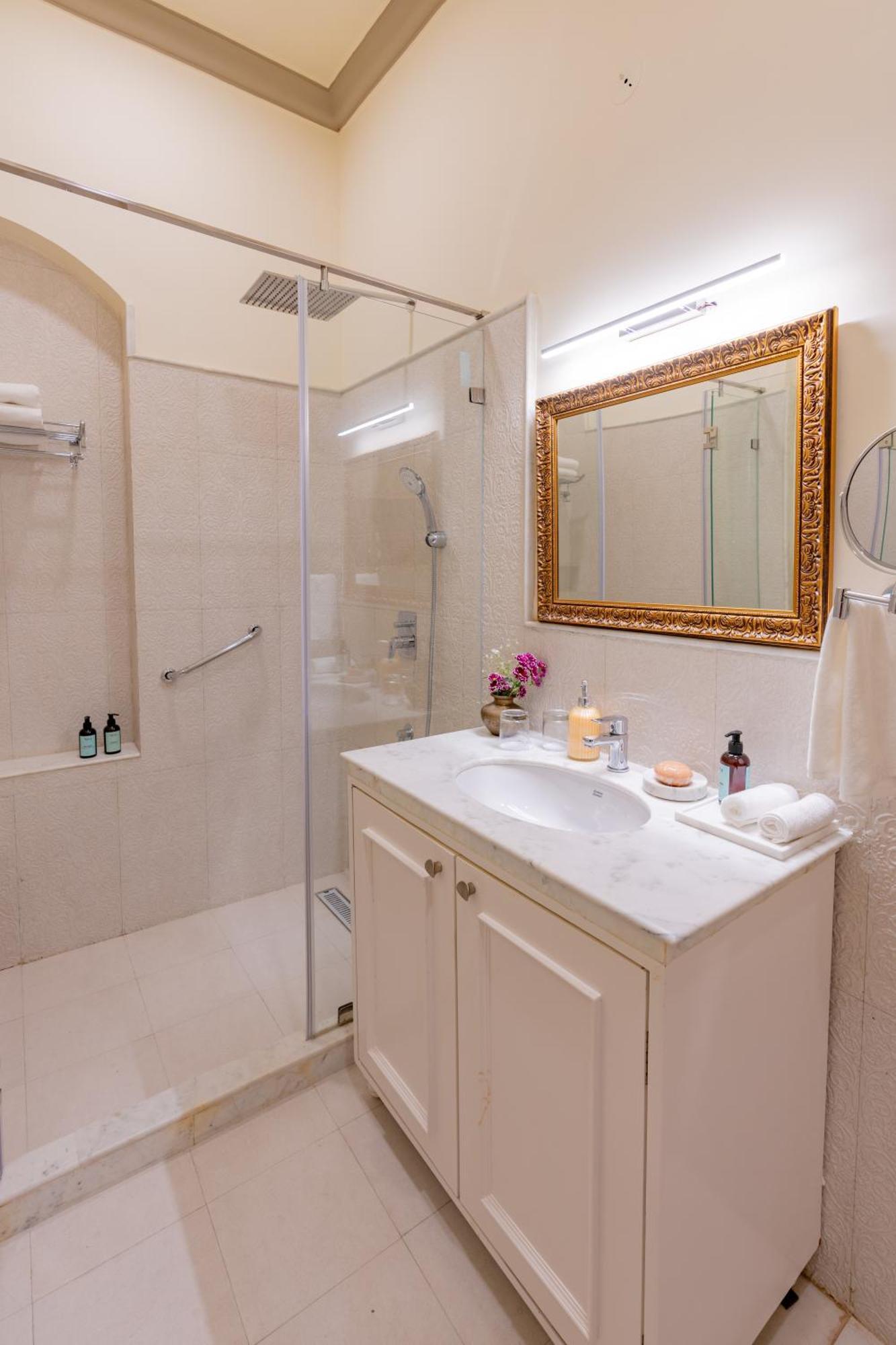 Hotel Laalee Jaipur Zimmer foto