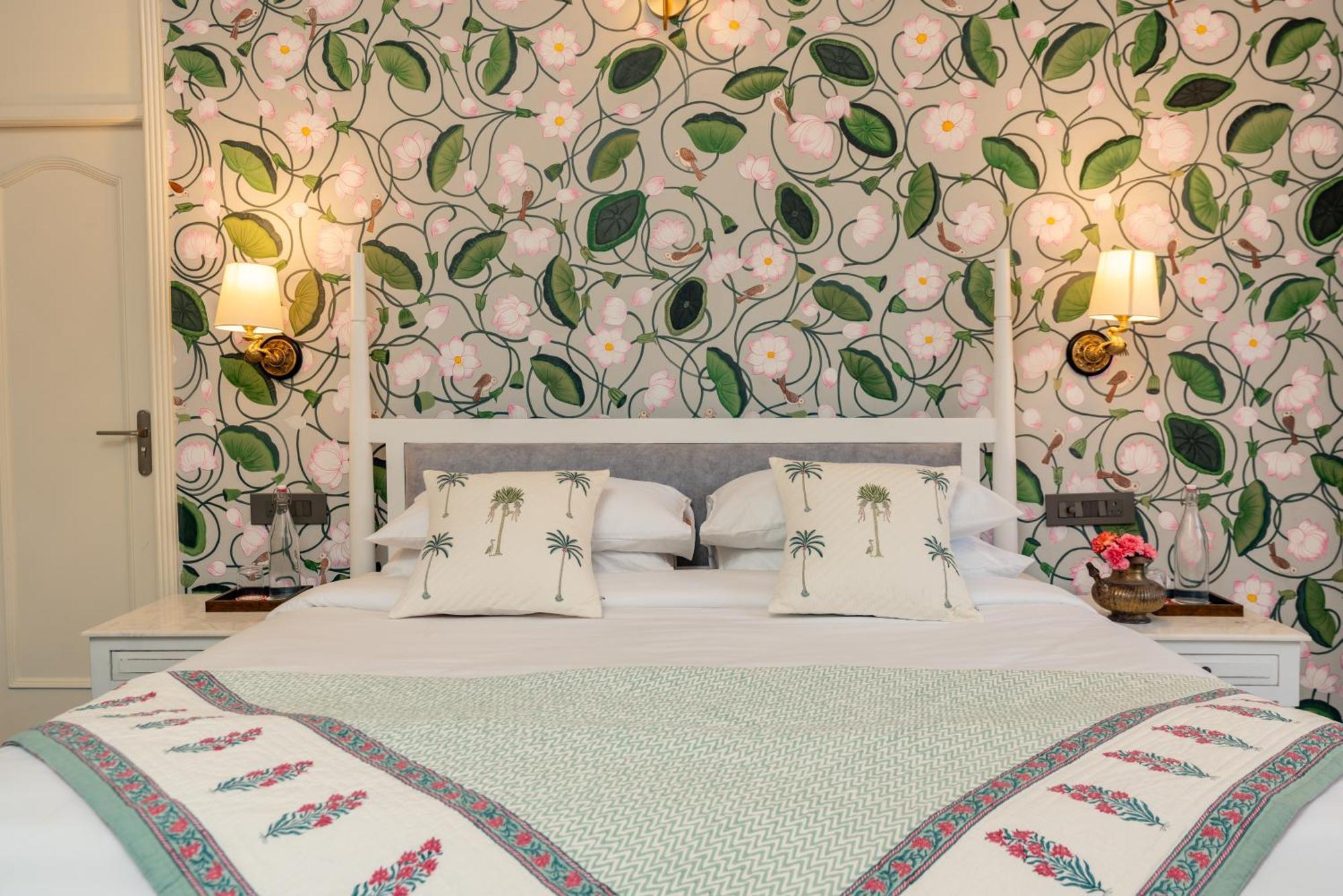 Hotel Laalee Jaipur Zimmer foto